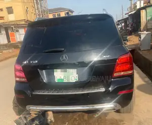 Mercedes-Benz GLK-Class 2010 Black