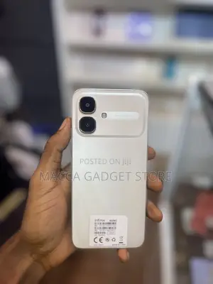 Infinix Smart 20 128 GB White
