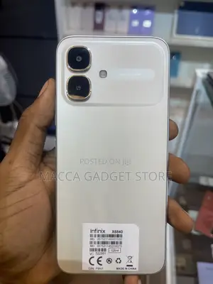 Infinix Smart 20 128 GB White