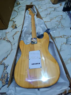 Ibanez Strat-Style Electric Lead Guitar