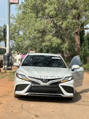 Toyota Camry XSE 2023 White