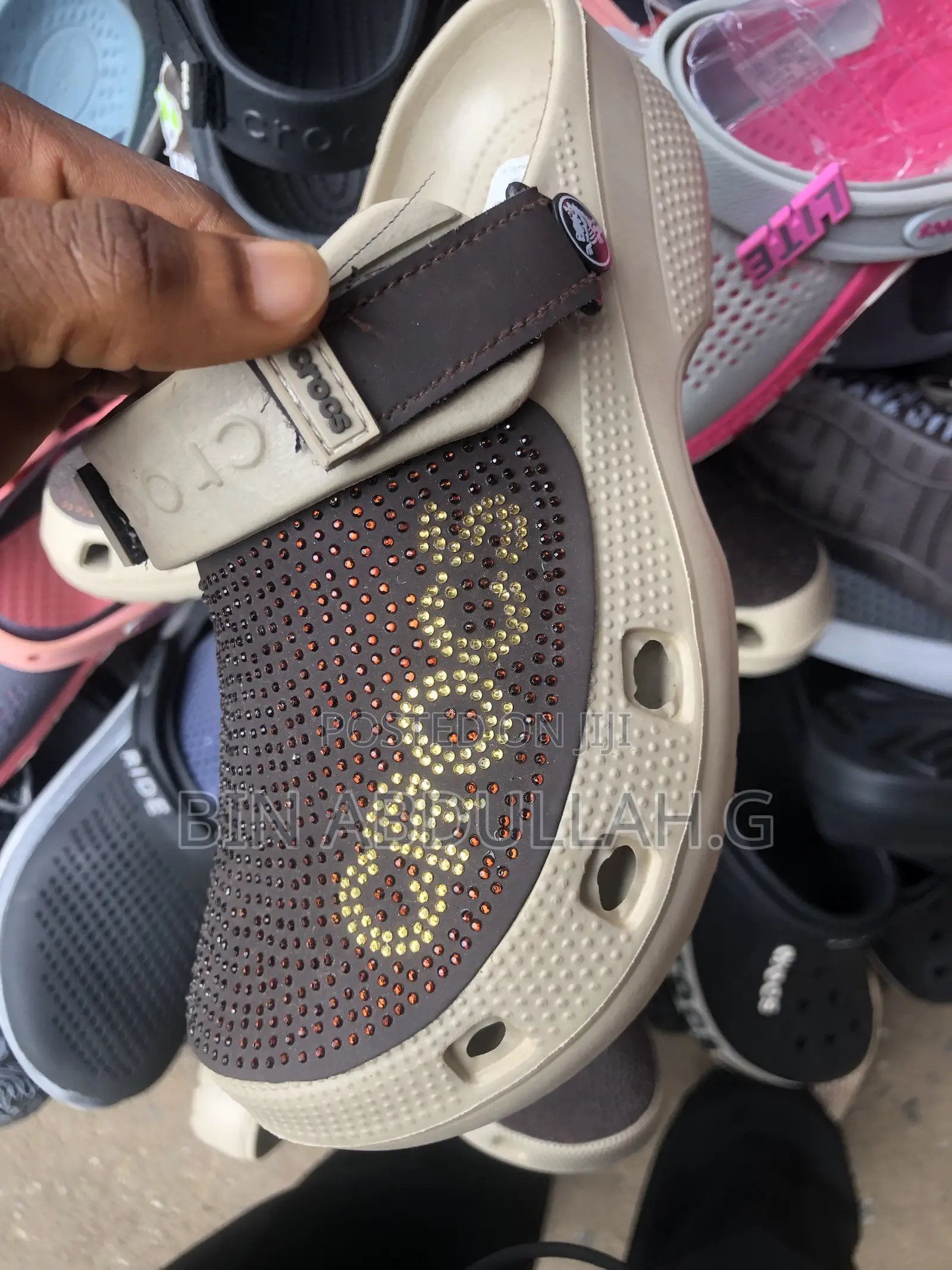 Nice Quality Crocks