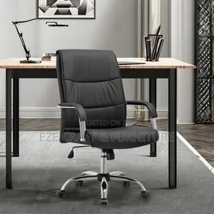 Emel Cushion Manager Chair