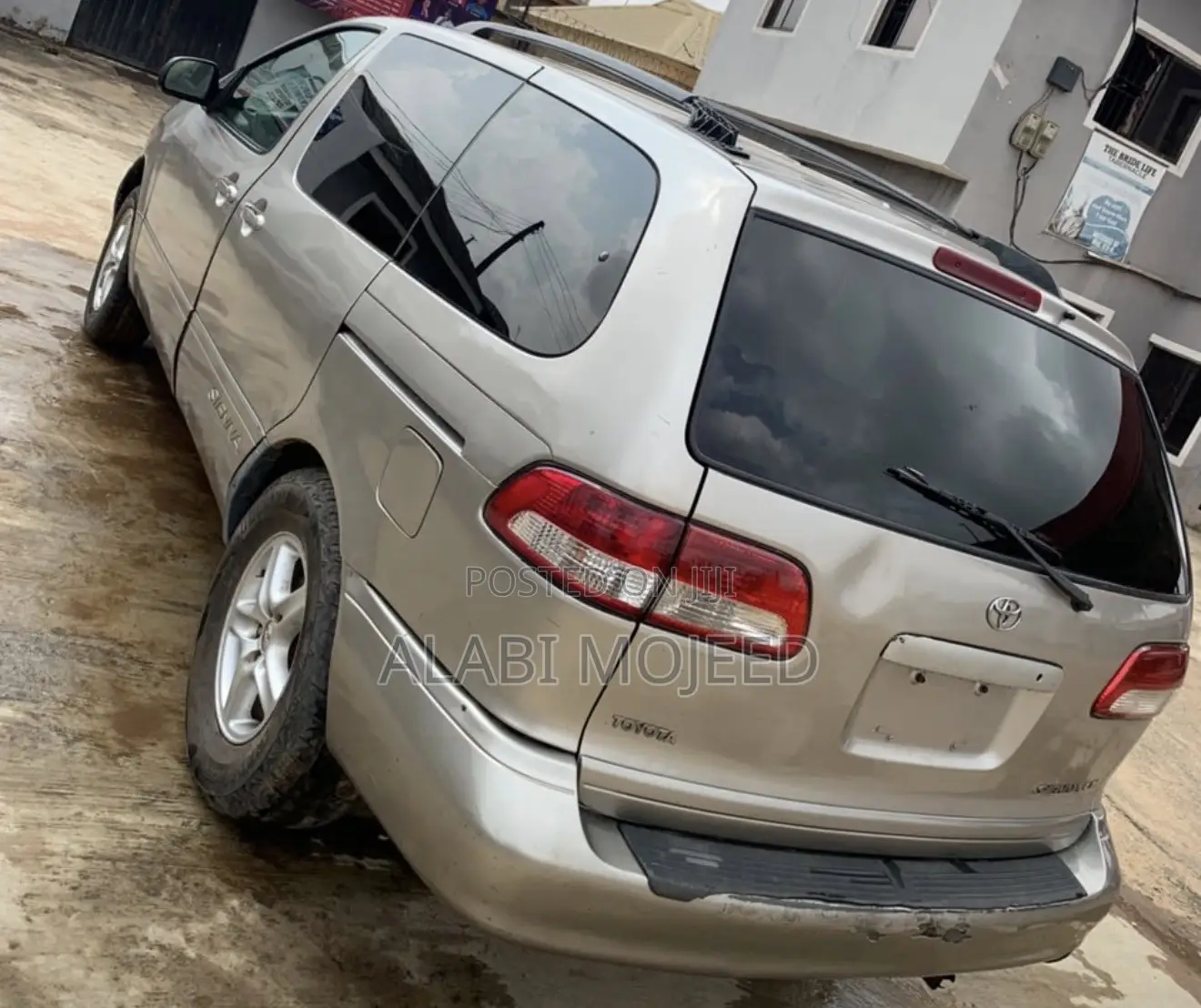 Toyota Sienna CE 2002 Gold