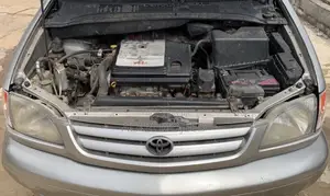 Toyota Sienna CE 2002 Gold