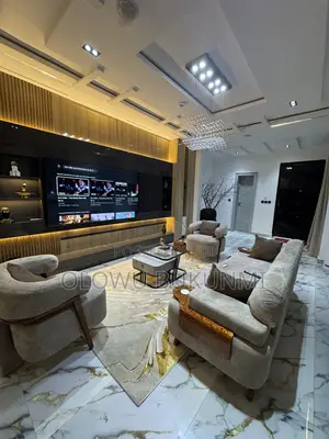 5 Bedroom Semi Detached Compound With Pool , Snooker Board, Cinema