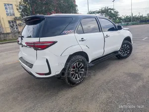Toyota Fortuner 2024 White
