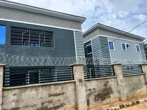 2bdrm Block of Flats in Ikot Akpan Abia,, Uyo for rent