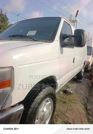 Ford E250 2014 White