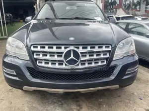 Mercedes-Benz M Class ML 350 4Matic 2011 Gray