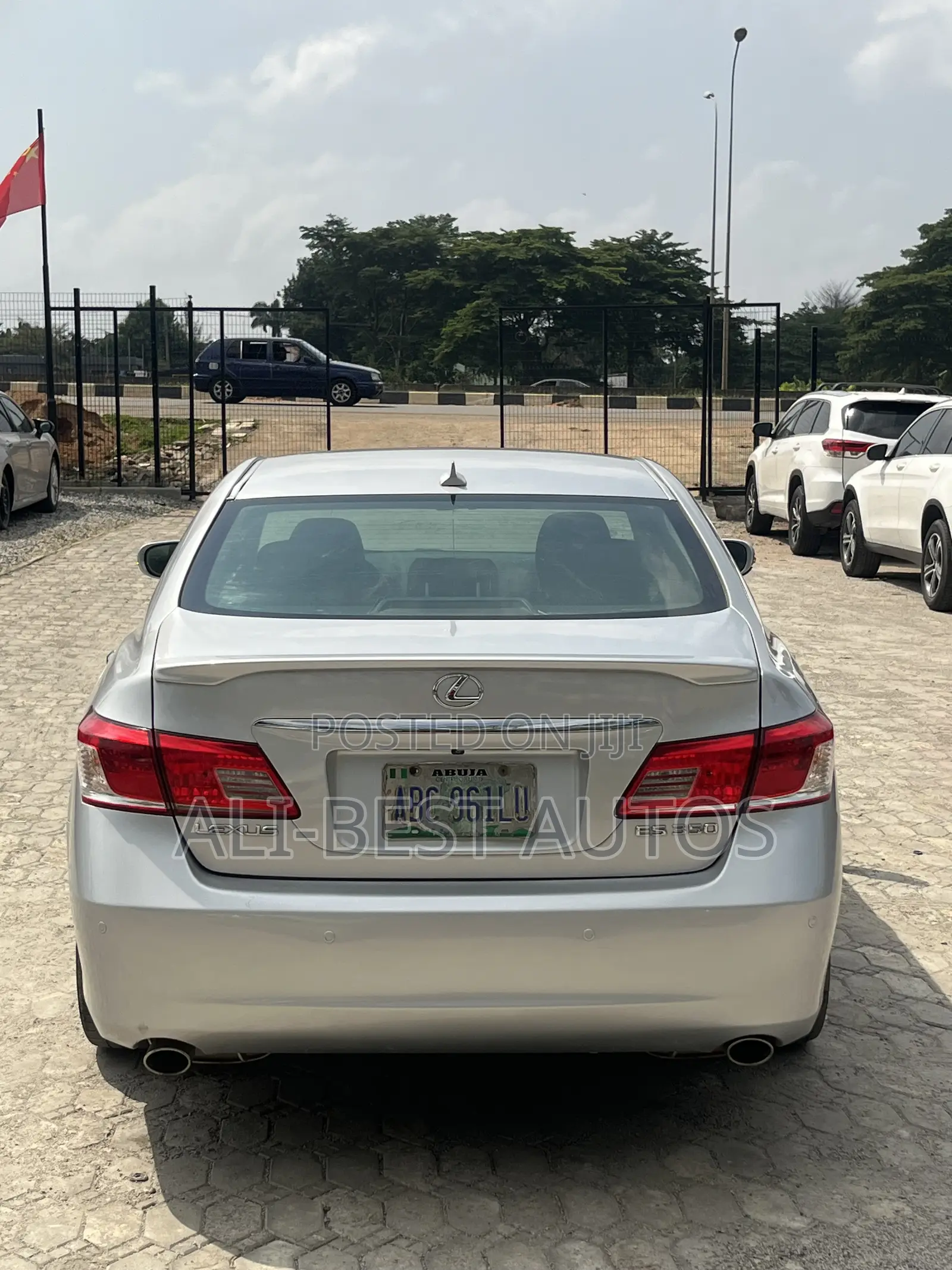 Lexus ES 350 2011 Silver