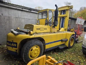 12 Tons Caterpillar Forklift Newly Arrived