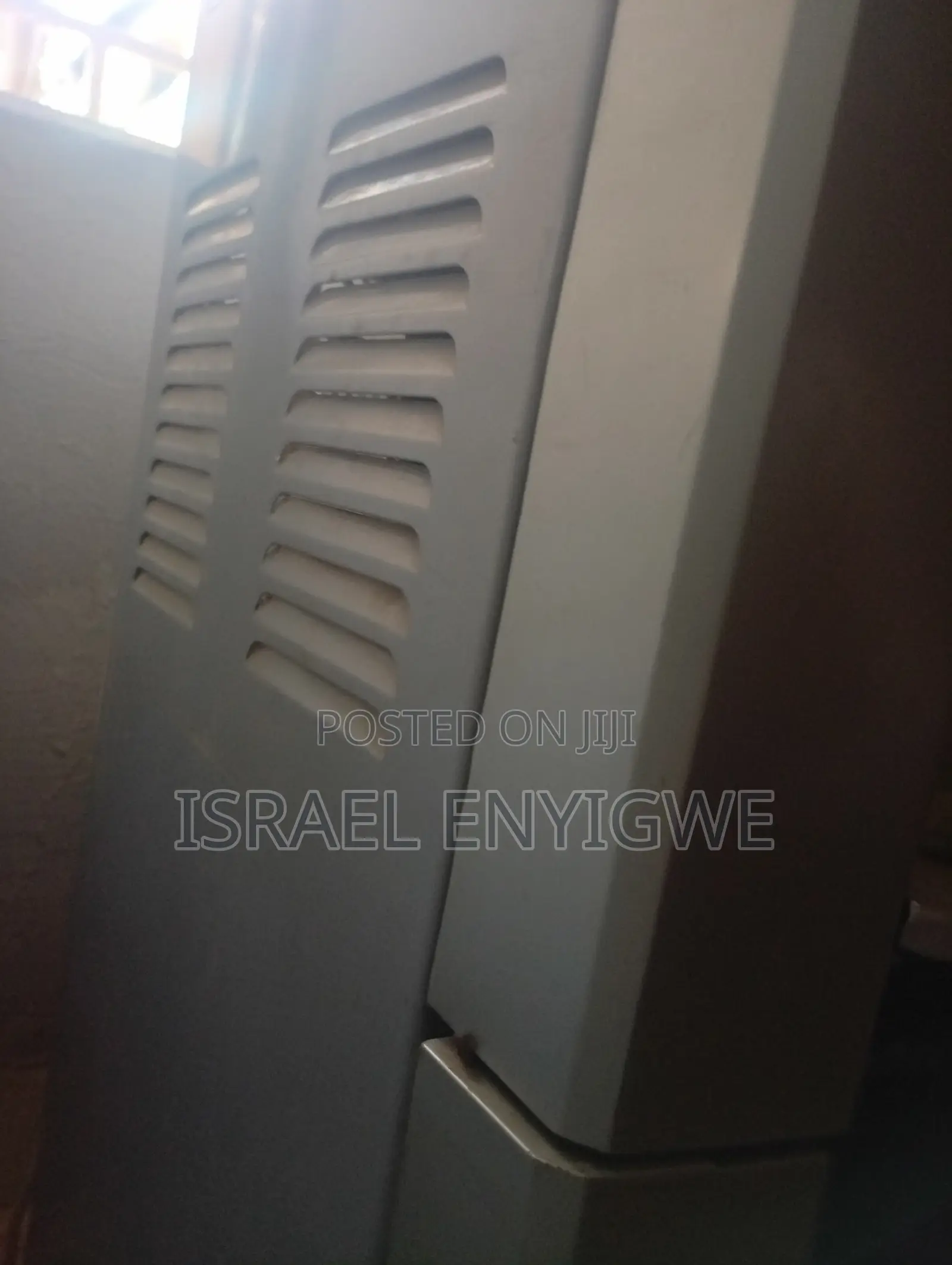 Water Dispenser