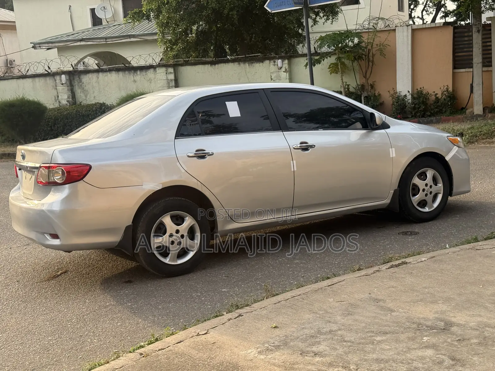 Toyota Corolla 2012 Silver
