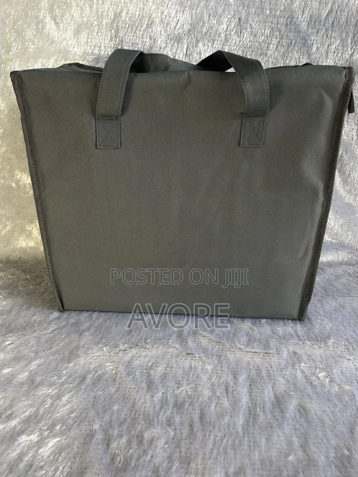 Carnivor Cargo Lunch Bag
