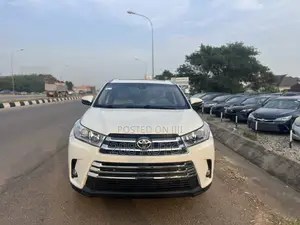 Toyota Highlander Limited Platinum V6 4x4 (3.5L 6cyl 6A) 2016 White