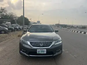 Honda Accord EX-L V-6 4dr Sedan FWD (3.5L 6cyl 6A) 2013 Gray