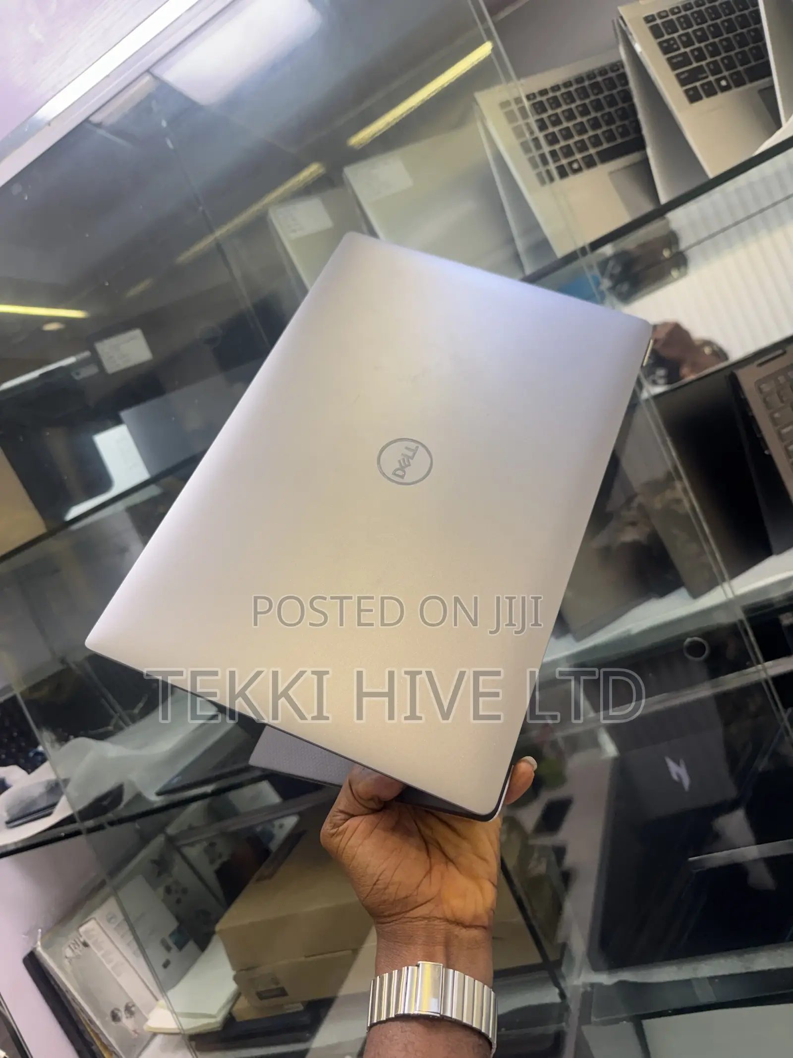 Laptop Dell Precision 15 5540 16GB Intel Core i7 SSD 512GB