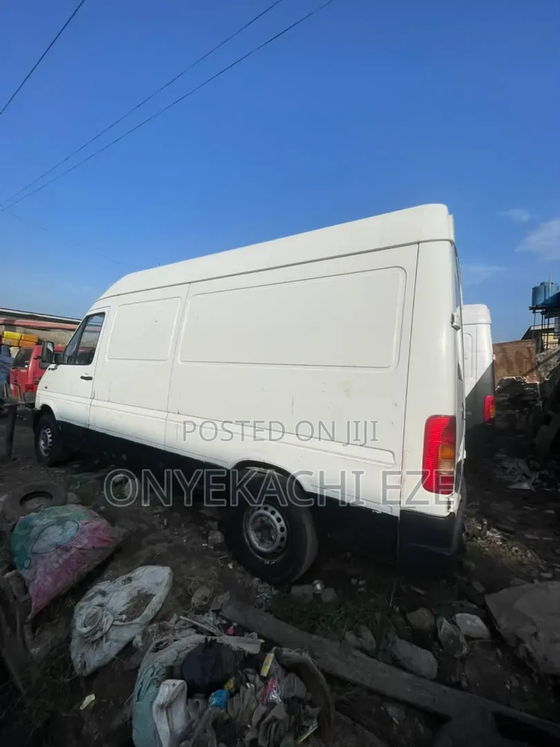 Volkswagen LT 2005 White