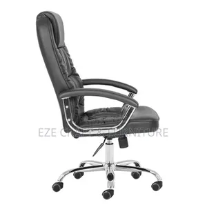 9926 Cushion Highback Chair
