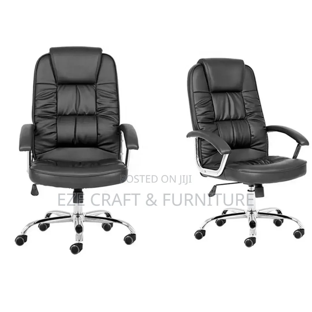 9926 Cushion Highback Chair