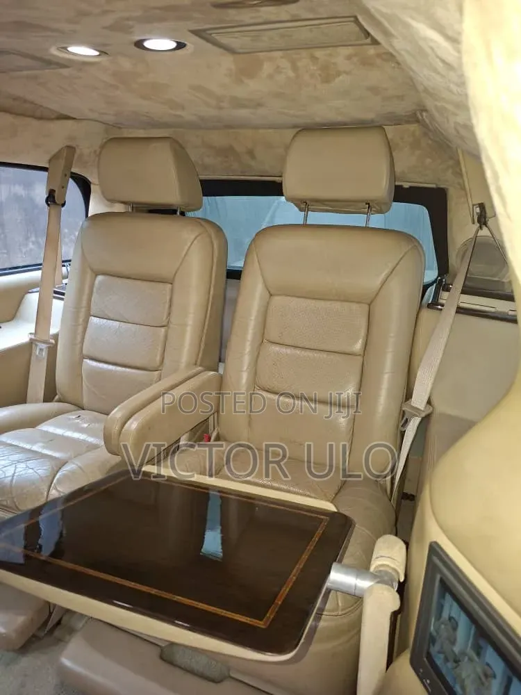 Chevrolet Express 2011 Silver