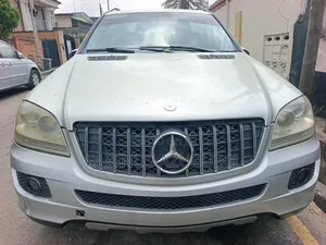 Mercedes-Benz M Class ML 350 AWD 4Matic (3.5L V6 7A) 2006 Silver