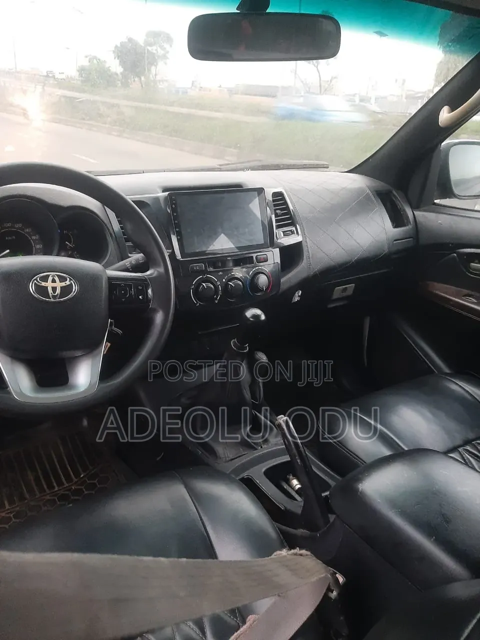 Toyota Hilux 2014 Black