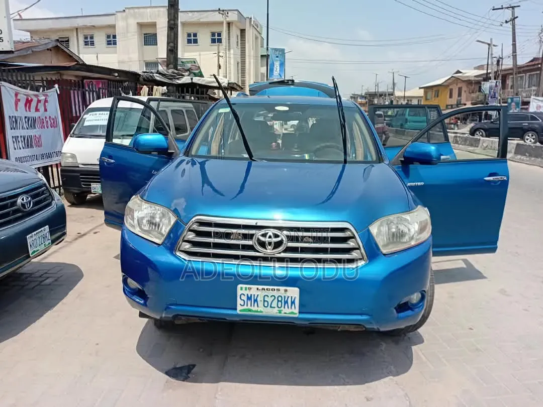 Toyota Highlander Limited 2010 Blue