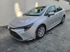 Toyota Corolla LE 2020 Silver