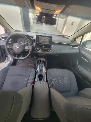 Toyota Corolla LE 2020 Silver