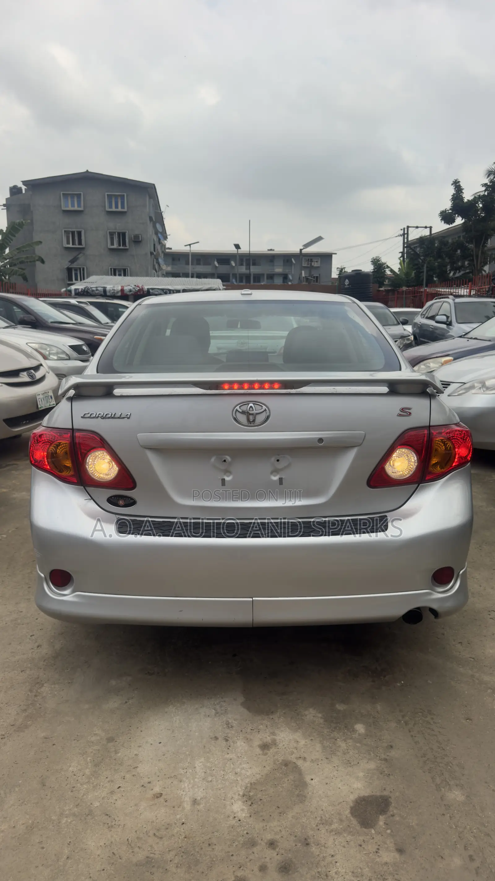 Toyota Corolla 2010 Silver