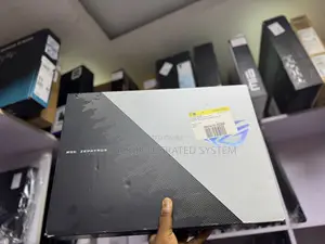 Laptop Asus ROG Zephyrus M16 GU603HR 24GB Intel Core i9 SSD 1T