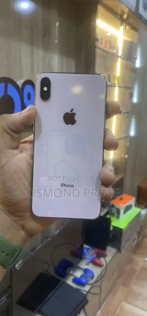 Apple iPhone XS Max 64 GB Gold