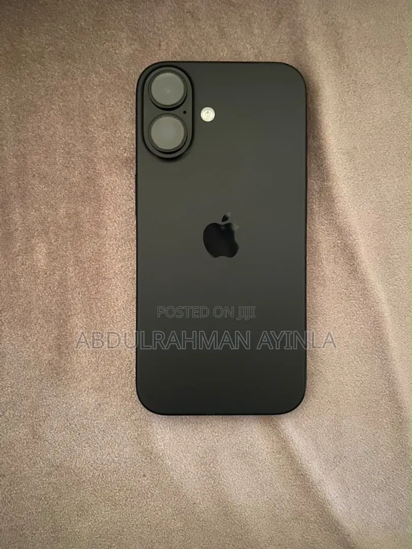 New Apple iPhone 16 128 GB Black