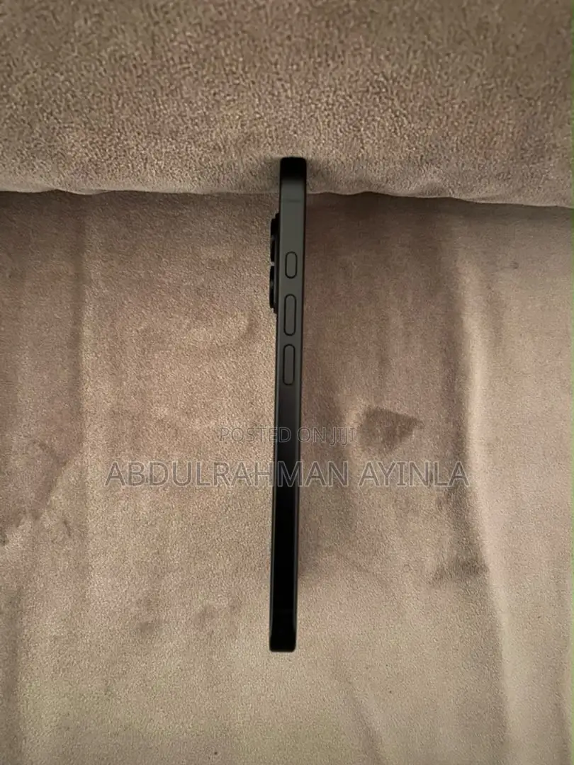 New Apple iPhone 16 128 GB Black