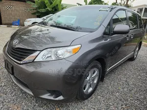 Toyota Sienna LE 8 Passenger 2012 Gray