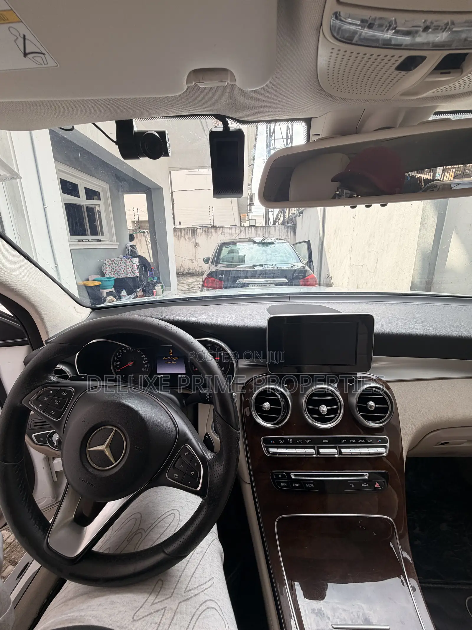 Mercedes-Benz GLC-Class 2018 White