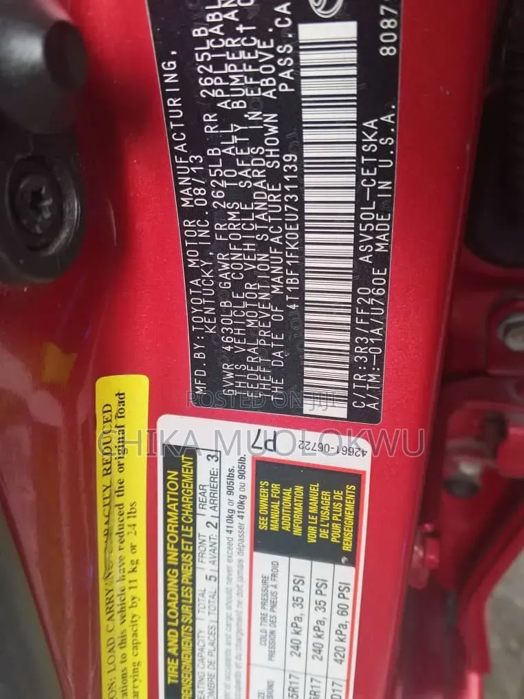 Toyota Camry SE 4dr Sedan (2.5L 4cyl 6A) 2013 Red