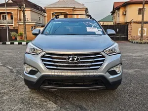 Hyundai Santa Fe Limited 4dr SUV AWD (3.3L 6cyl 6A) 2014 Silver