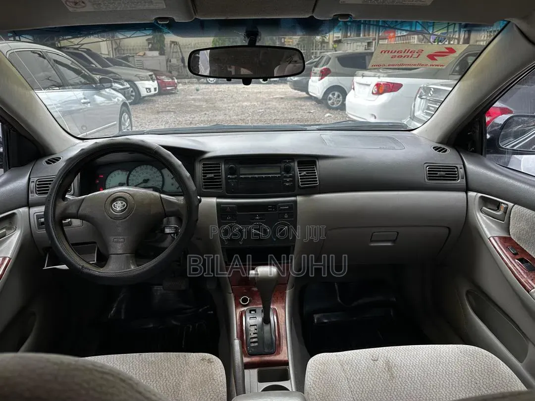 Toyota Corolla 2003 Gray