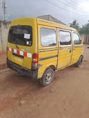 Suzuki Every 2004 Yellow