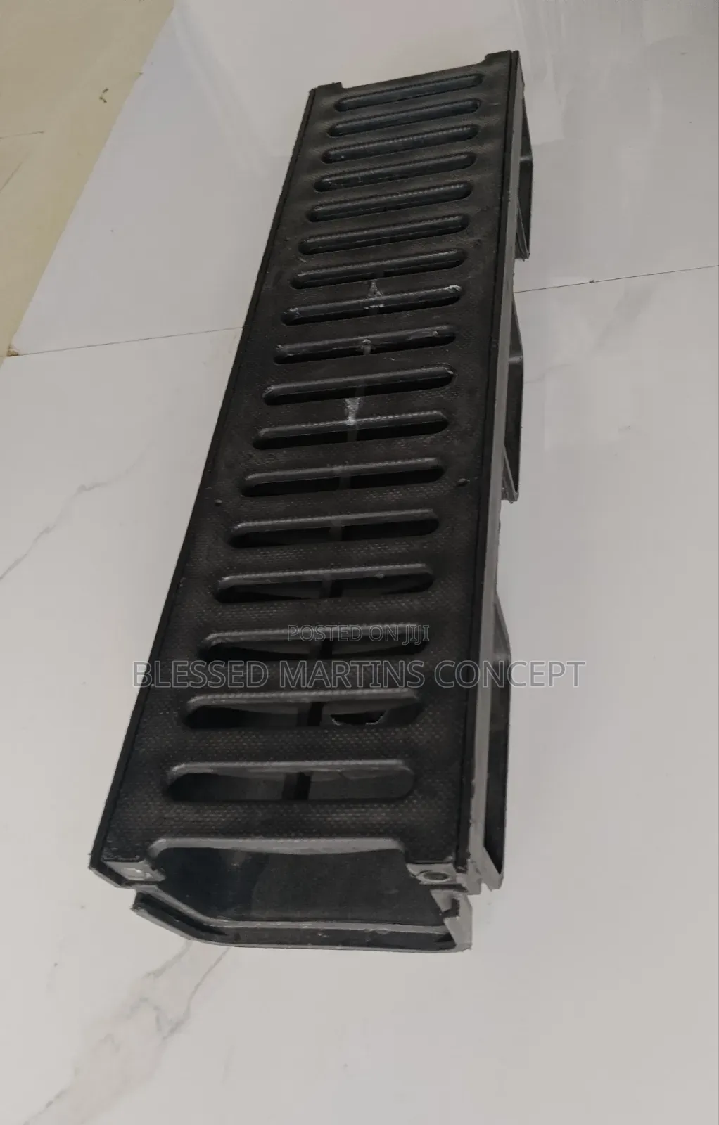 1 Meter Quality Compound Floor-Drain With Removable Trench Cover