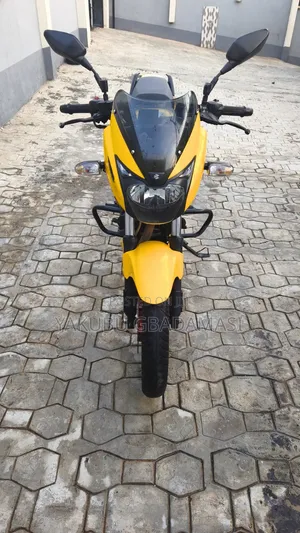 Bajaj Pulsar 220 F 2025 Yellow