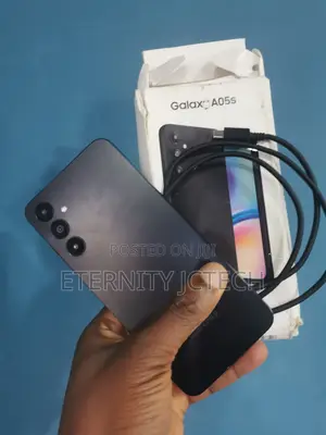Samsung Galaxy A05s 64 GB Black