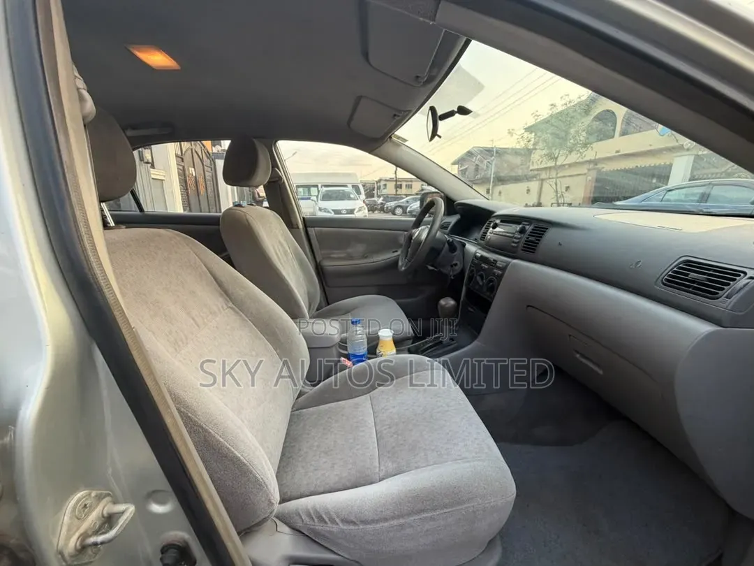 Toyota Corolla 2003 Silver