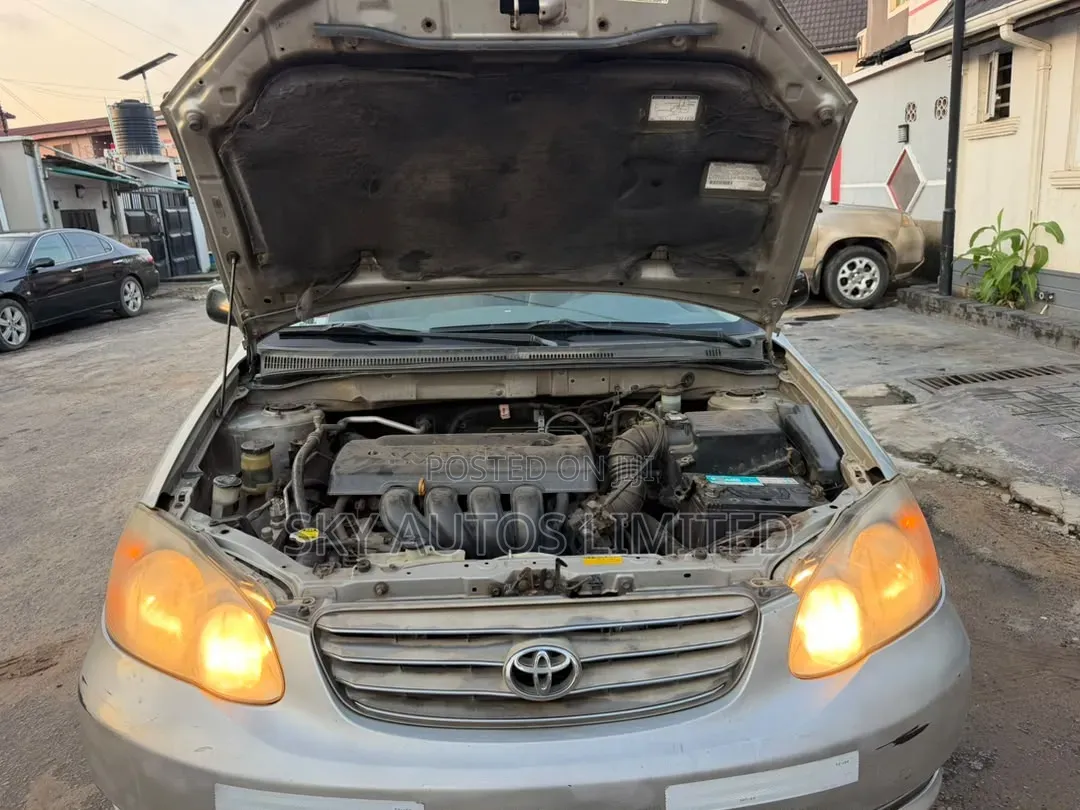 Toyota Corolla 2003 Silver