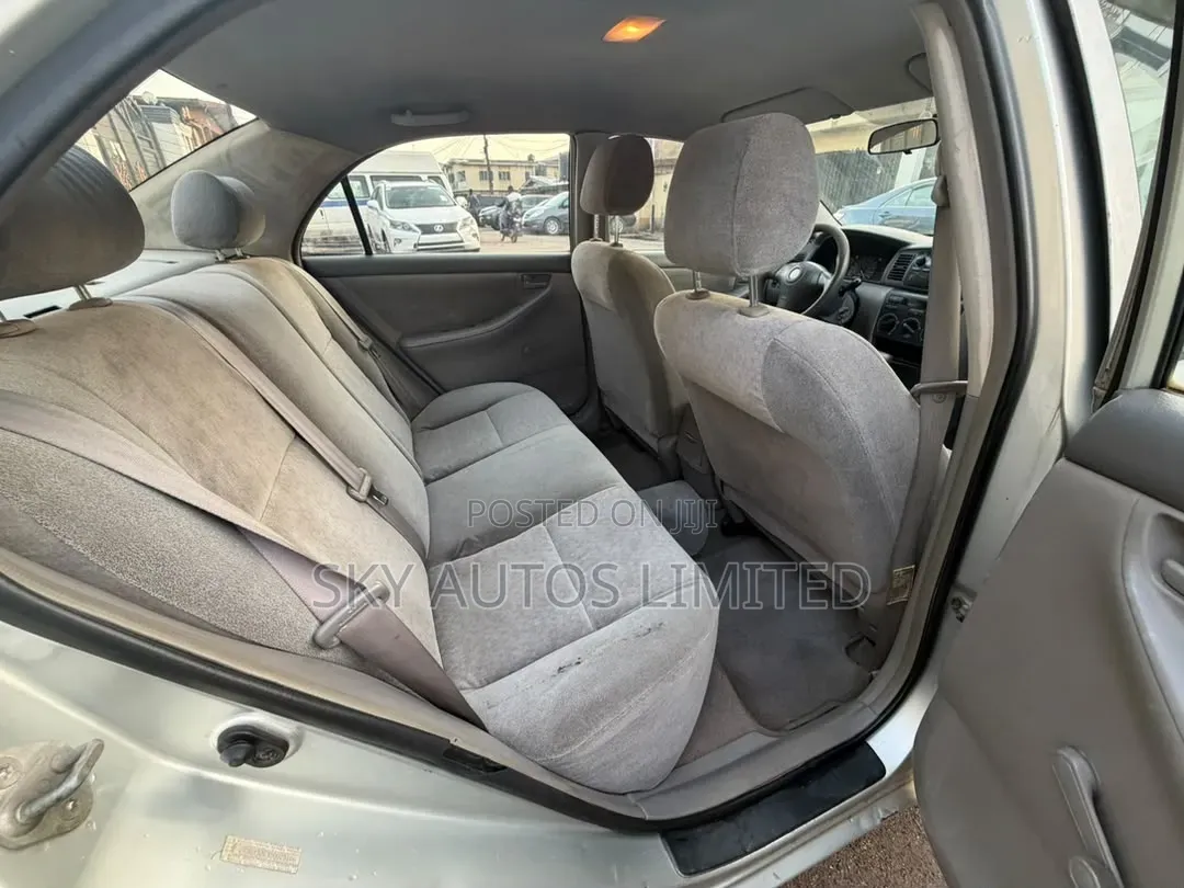 Toyota Corolla 2003 Silver