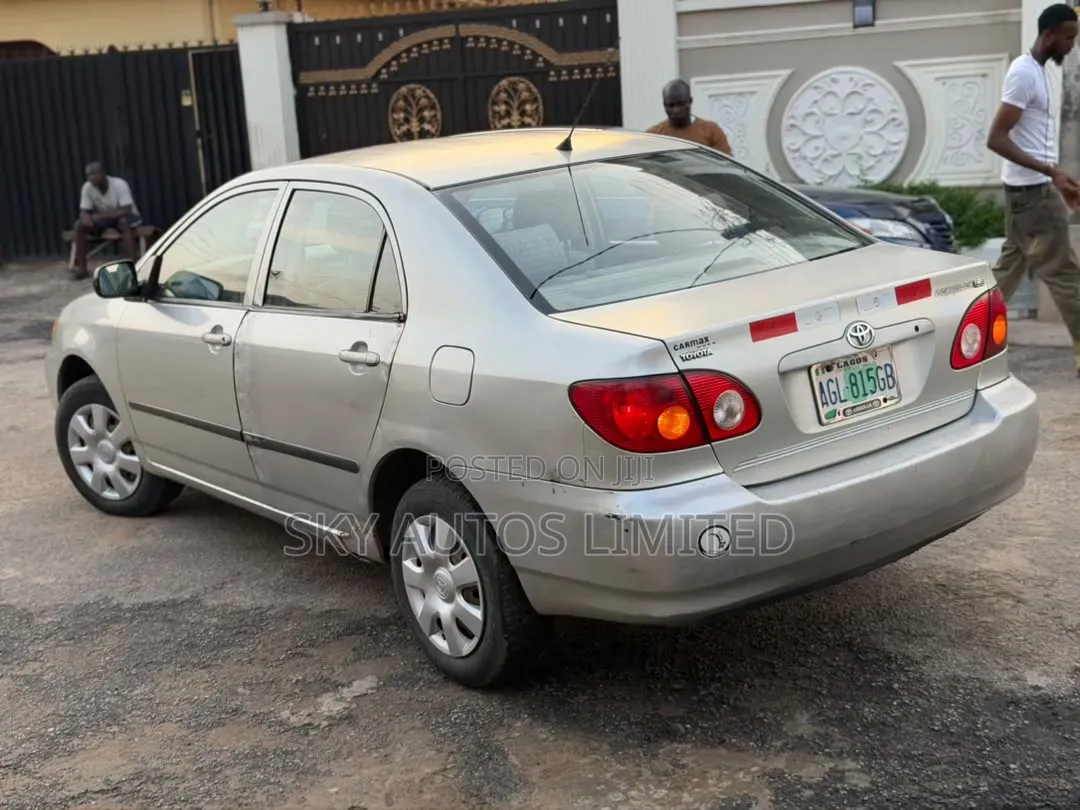 Toyota Corolla 2003 Silver
