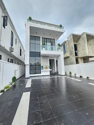 5bdrm Duplex in Lekki for sale